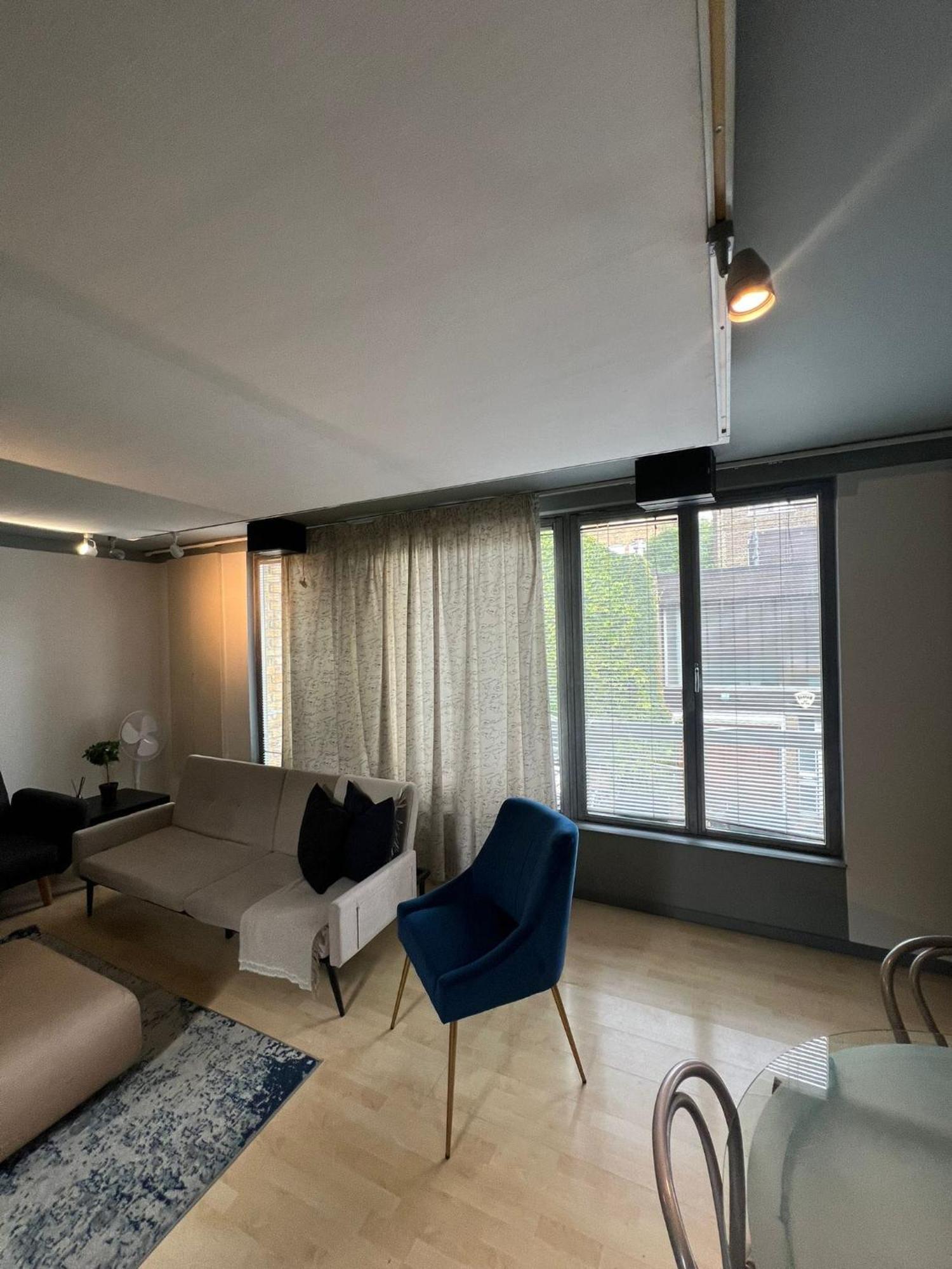 One Bed House In Camden Town Villa London Exterior photo